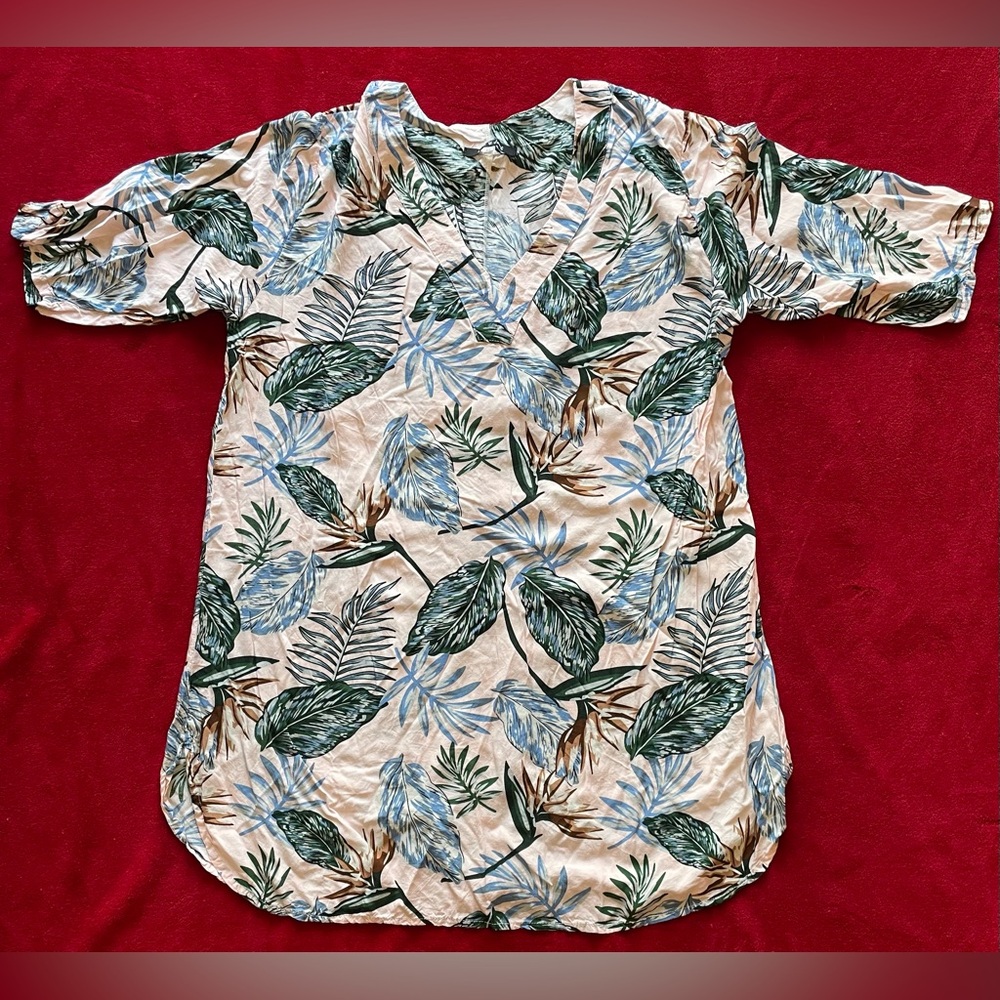 Mon & Jong Women's Short Sleeve Tropical Leaves Light Pink Tunic Blouse Size: OS